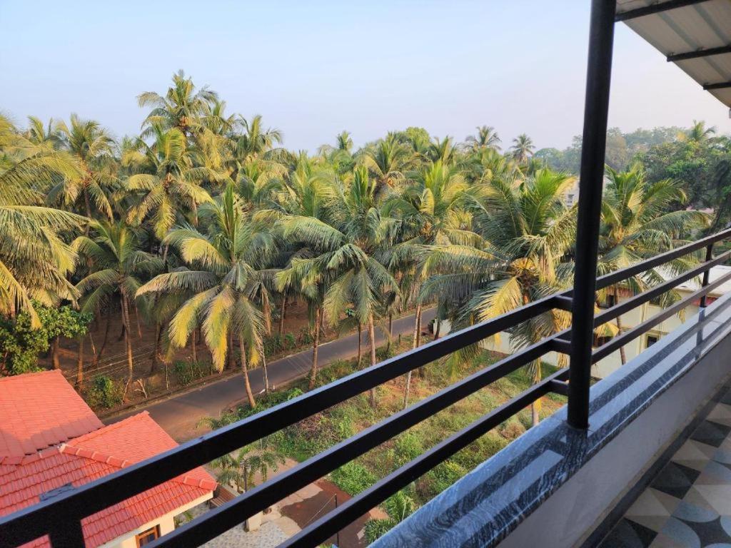 Coastal Suites Apart Hotel ---- 8 Minutes Walk To Beach Benaulim Exterior foto